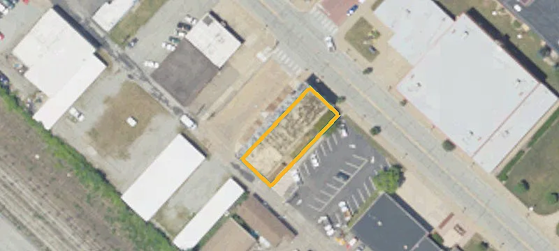 900 Midland Ave