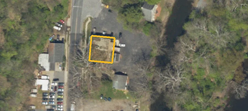 655 Main St