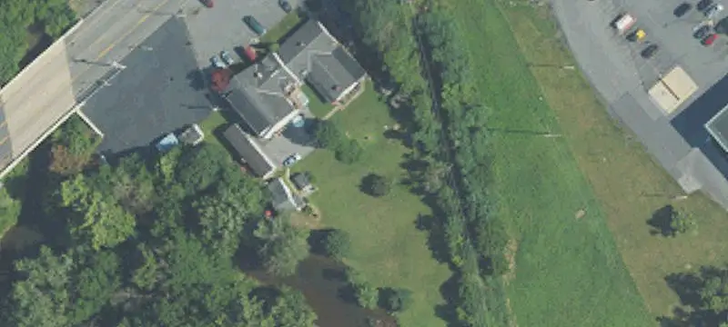305 Reading Rd
