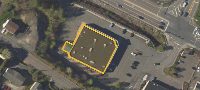 3182 Memorial Hwy