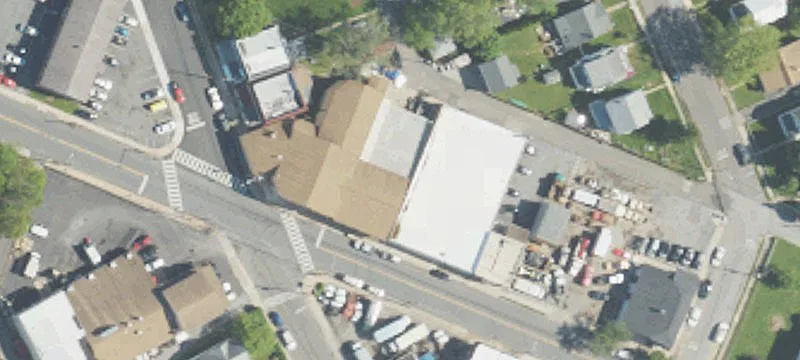 1587 Chichester Ave