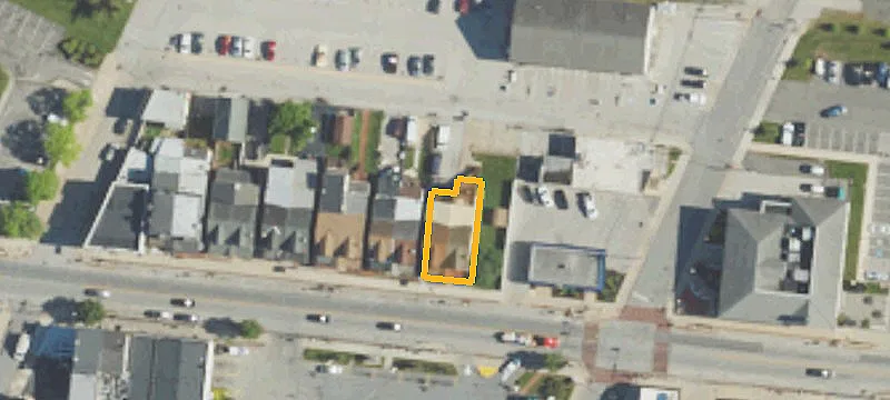 113 4th St