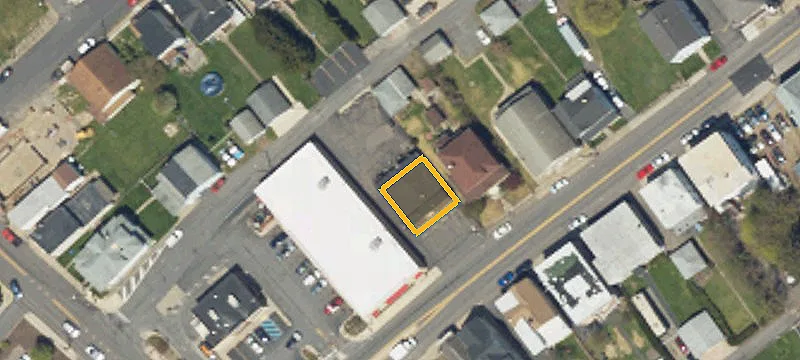 125 Main St