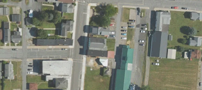 813 Main St