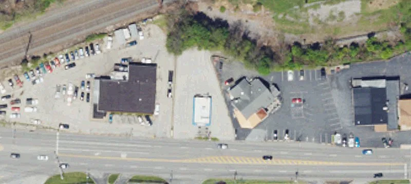 233 Lancaster Ave