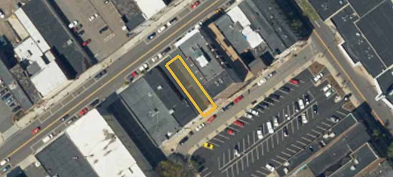 100 Main St