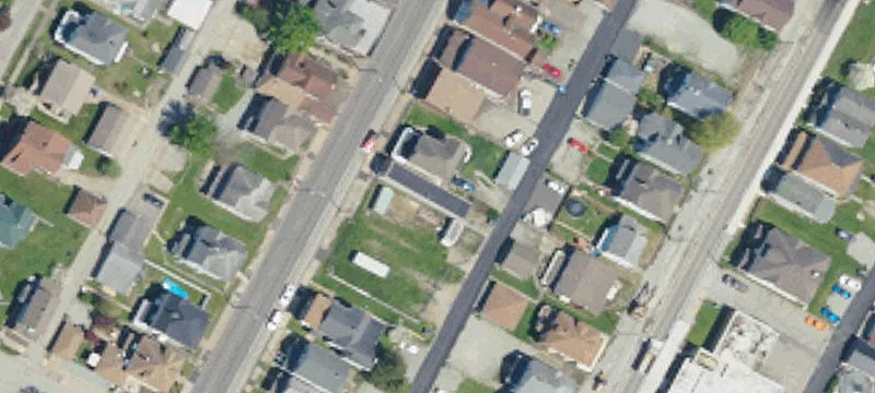 28 4th St