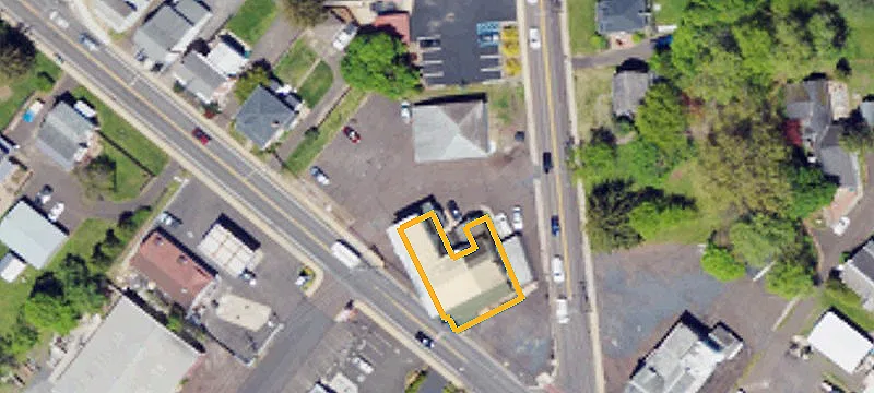 105 Main St