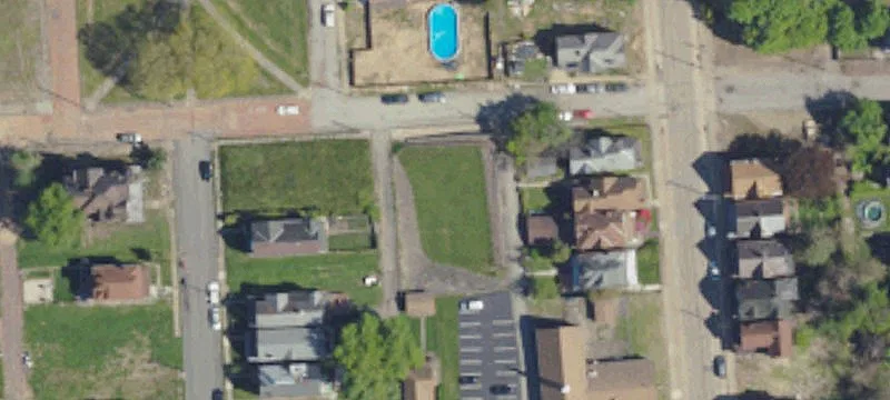 2113 Baldwin Ave