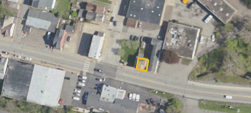 2302 Main St