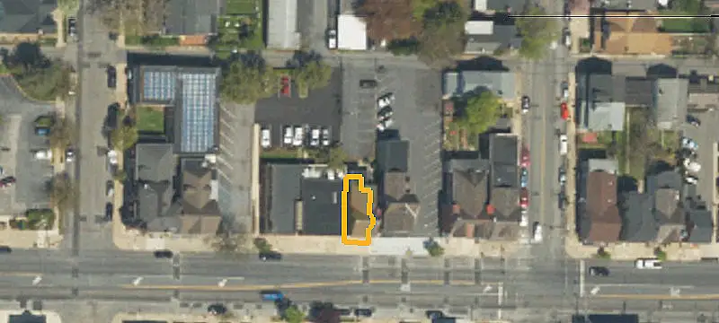 414 Broad St