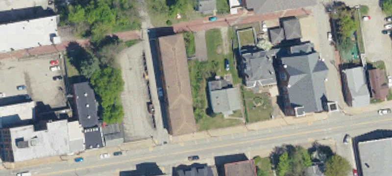 140 Crawford Ave