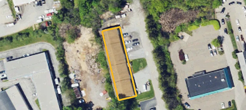 14 Davis Ave