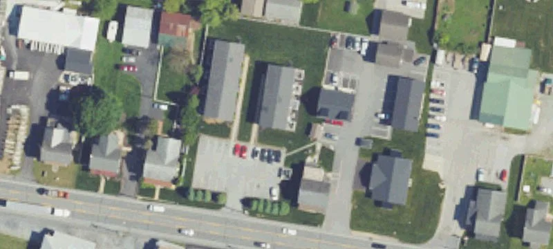 3573 Lincoln E Hwy