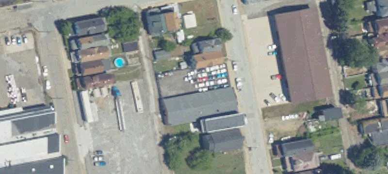 1389 4th Ave