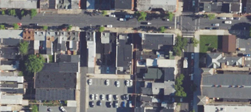 832 Walnut St