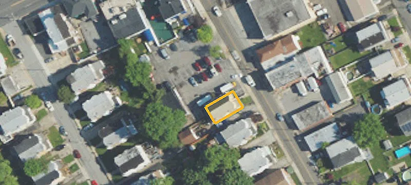 215 Holmes Rd