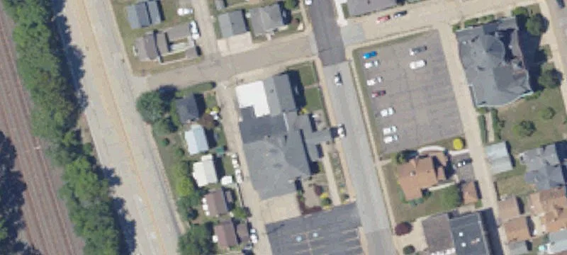 833 Kennedy Dr
