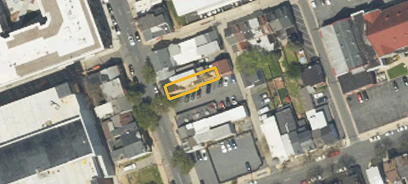 33 9th St