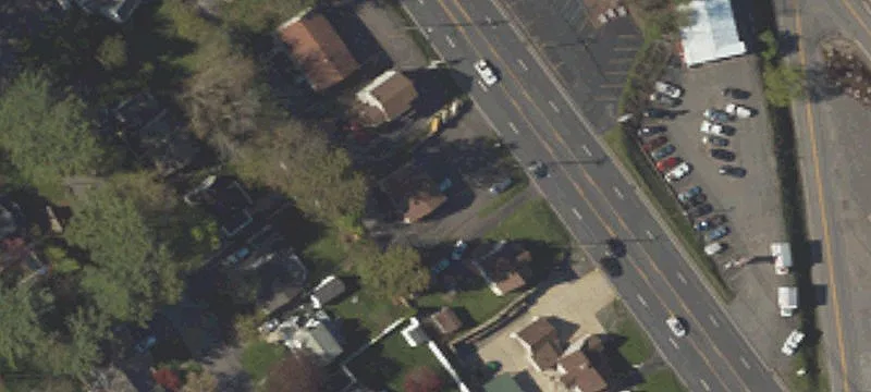 2042 Memorial Hwy
