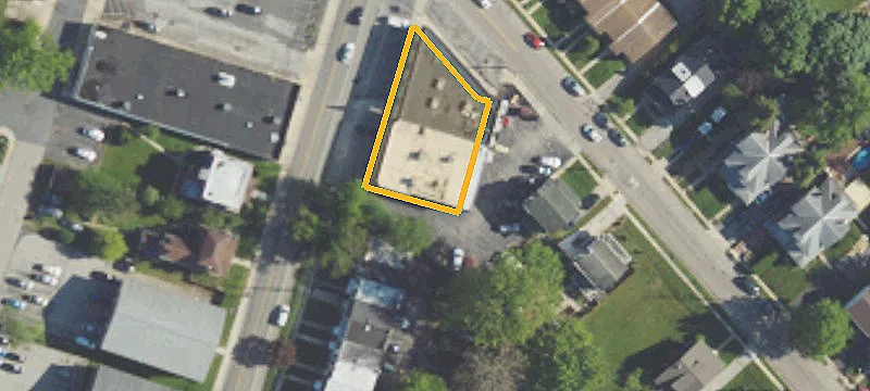 39 Morton Ave
