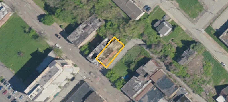 643 Braddock Ave