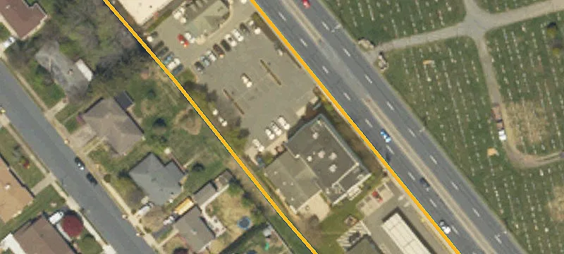 210 Fullerton Ave, Unit 220