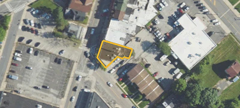 27 Morton Ave