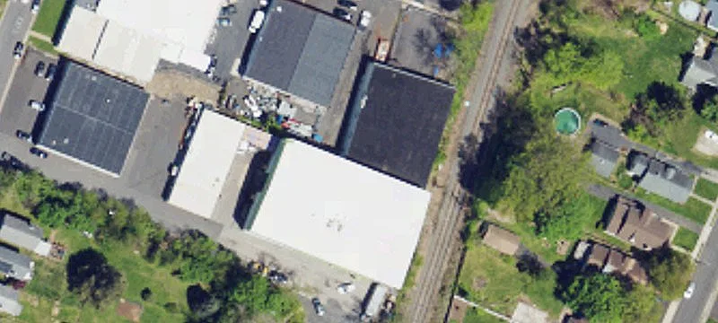 2220 Maplewood Ave