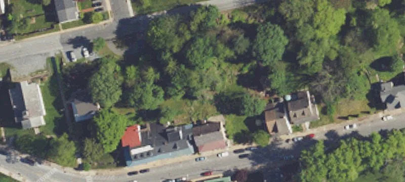 215 Main St