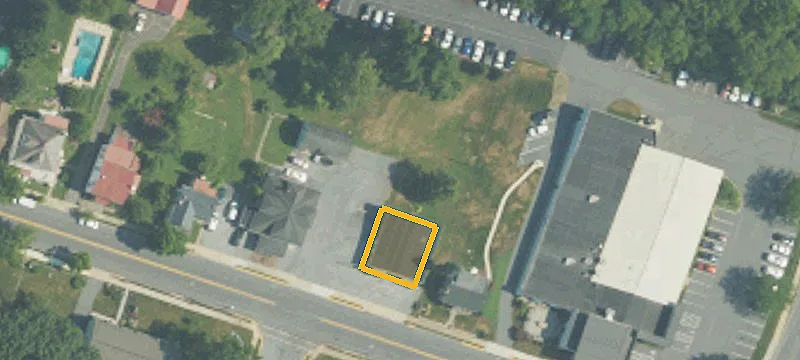 521 Main St