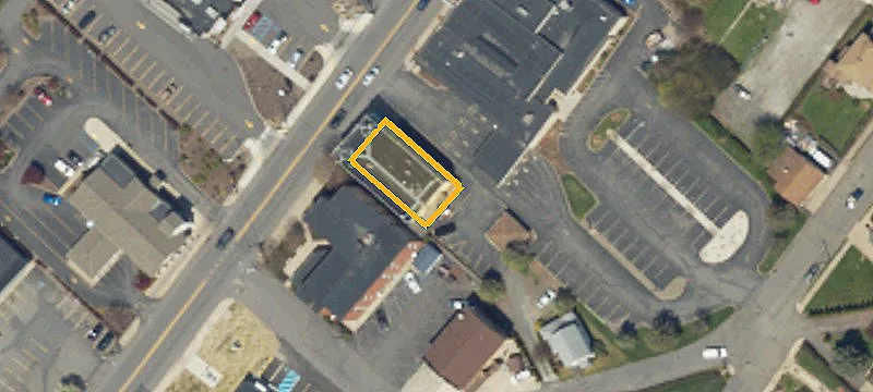 228 Main St