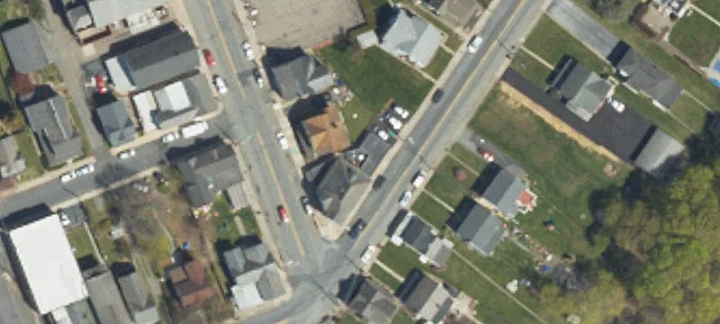 314 Robinson Ave