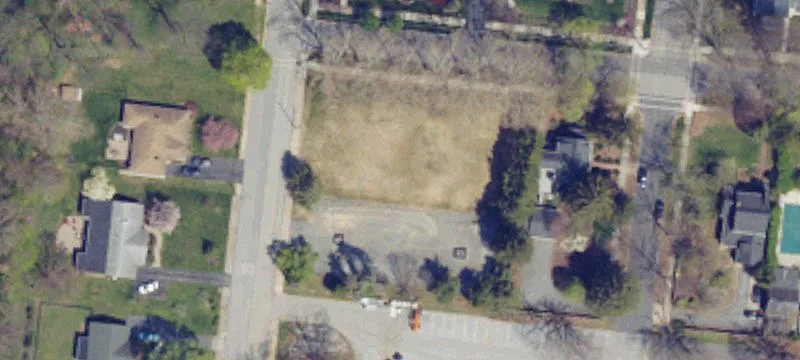 614 Walnut St