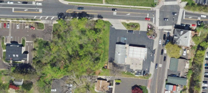 2 Sycamore St