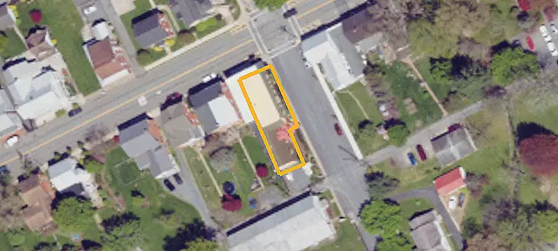 101 Main St