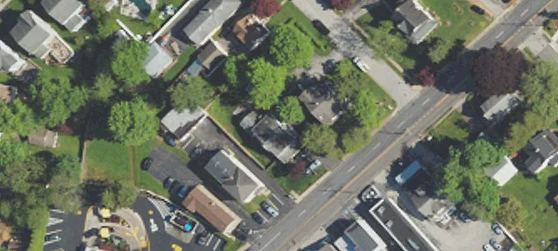 30 Sproul Rd