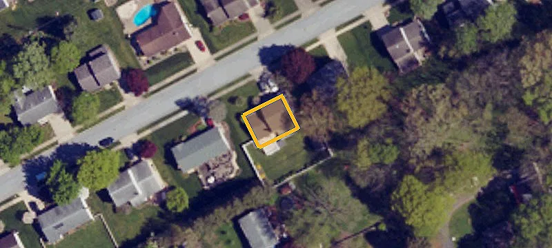 310 Pinewood Dr