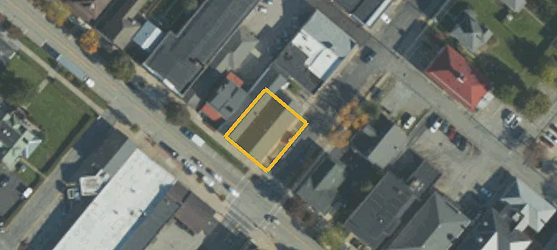 200 Main St