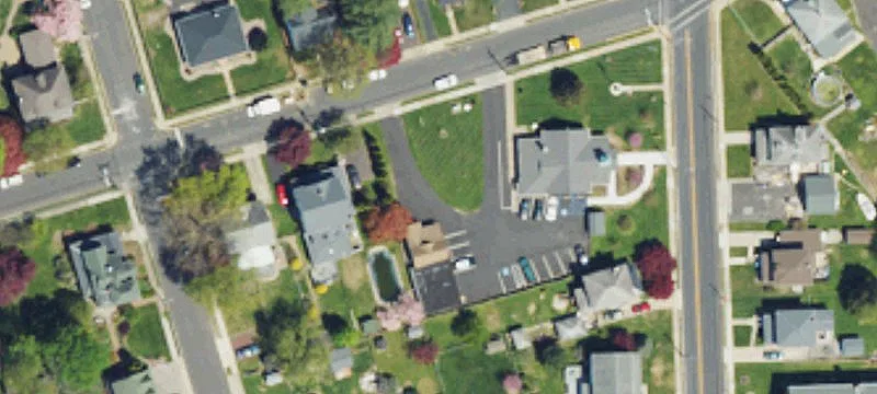 37 Woodland Ave
