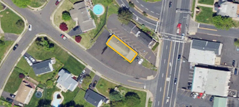 484 York Rd