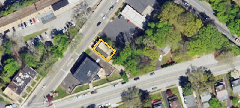 1083 Easton Rd