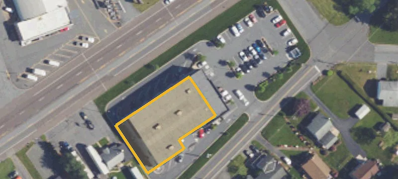 2395 Lancaster Pike