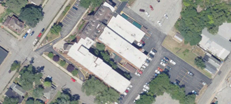 900 3rd Ave