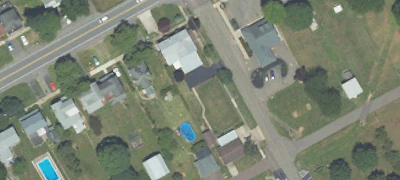 201 3rd St