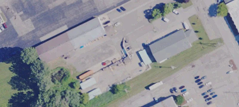 2200 Colonial Ave