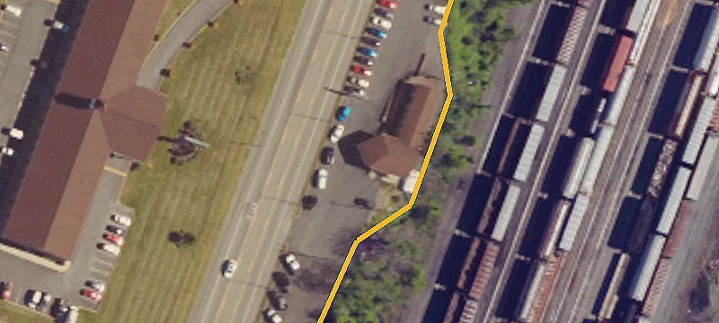 520 Enola Rd