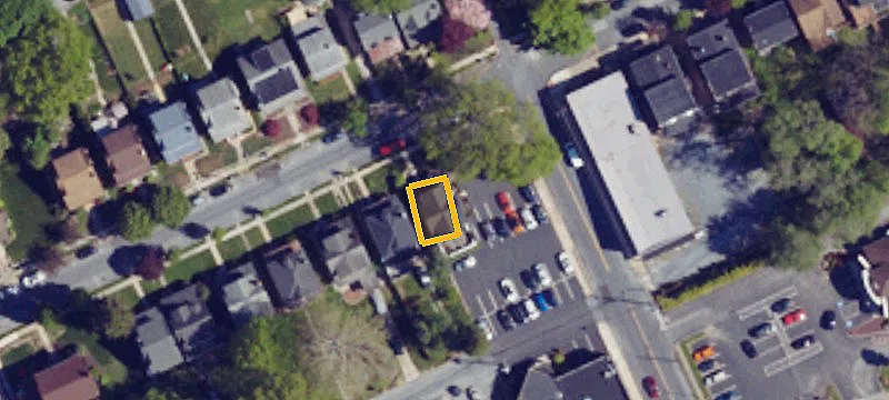 312 Walnut St