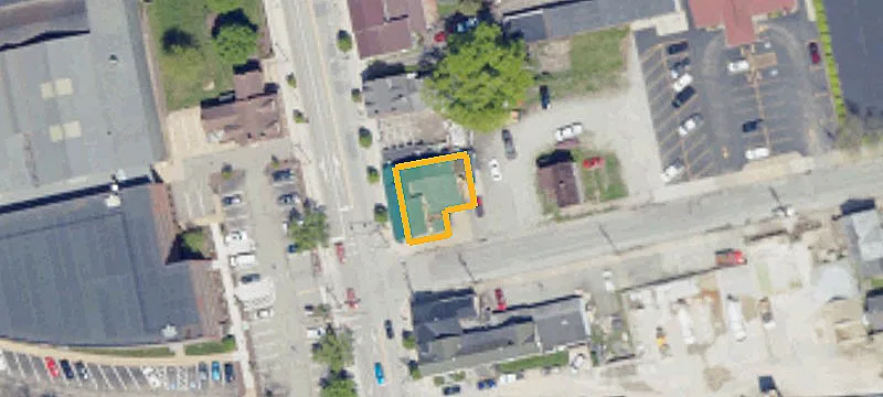 352 Main St