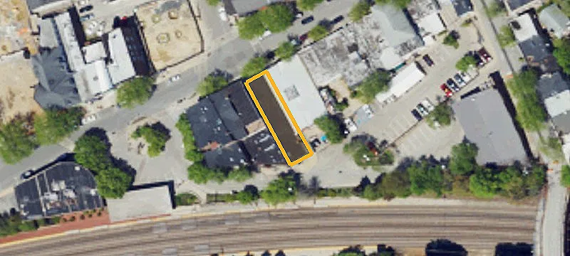 228 Haverford Ave